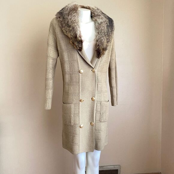 Vintage Loretta Double Button Long Knitted Tan Coat Size L w/ Animal Fur Collar - Picture 1 of 10
